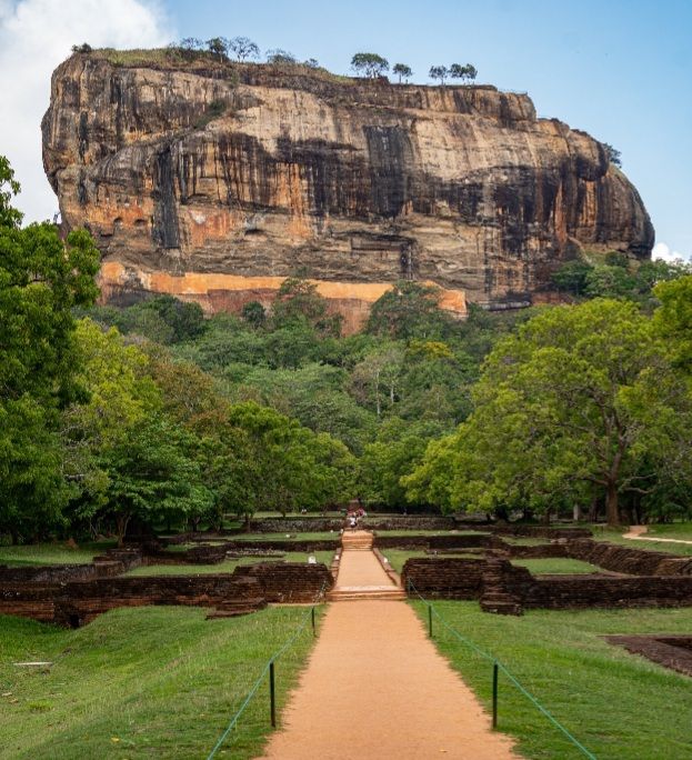 Sigiriya & Dambulla Tour (2 Days)